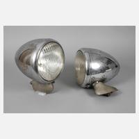 Paar Autoscheinwerfer111