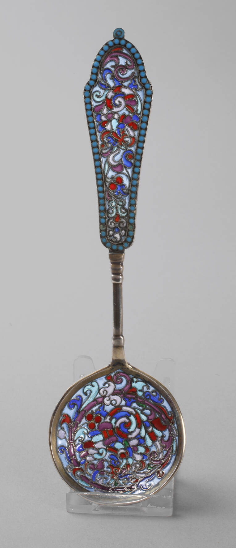 Zierlöffel Fensteremaille