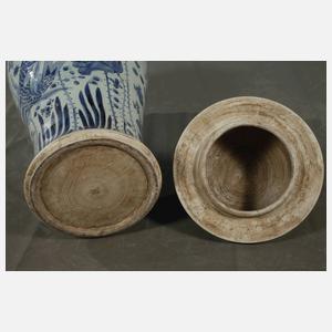 Paar große Bodenvasen China