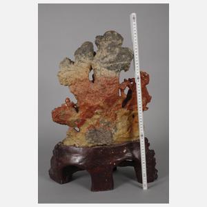 Große Specksteinschnitzerei