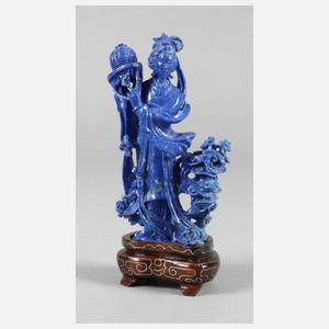 Figürliche Steinschnitzerei