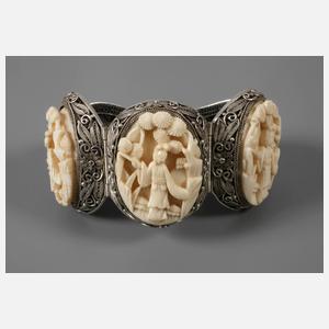 Armband mit feiner Beinschnitzerei