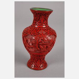 Vier Lackschnitzereien