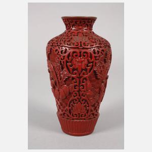 Vase Lackmalerei