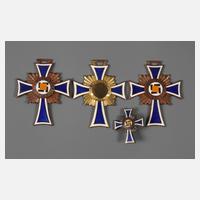 Vier Mutterkreuze111