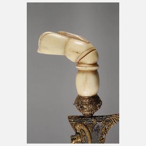 Kris mit beinerner Scheide