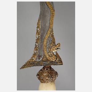 Kris mit beinerner Scheide