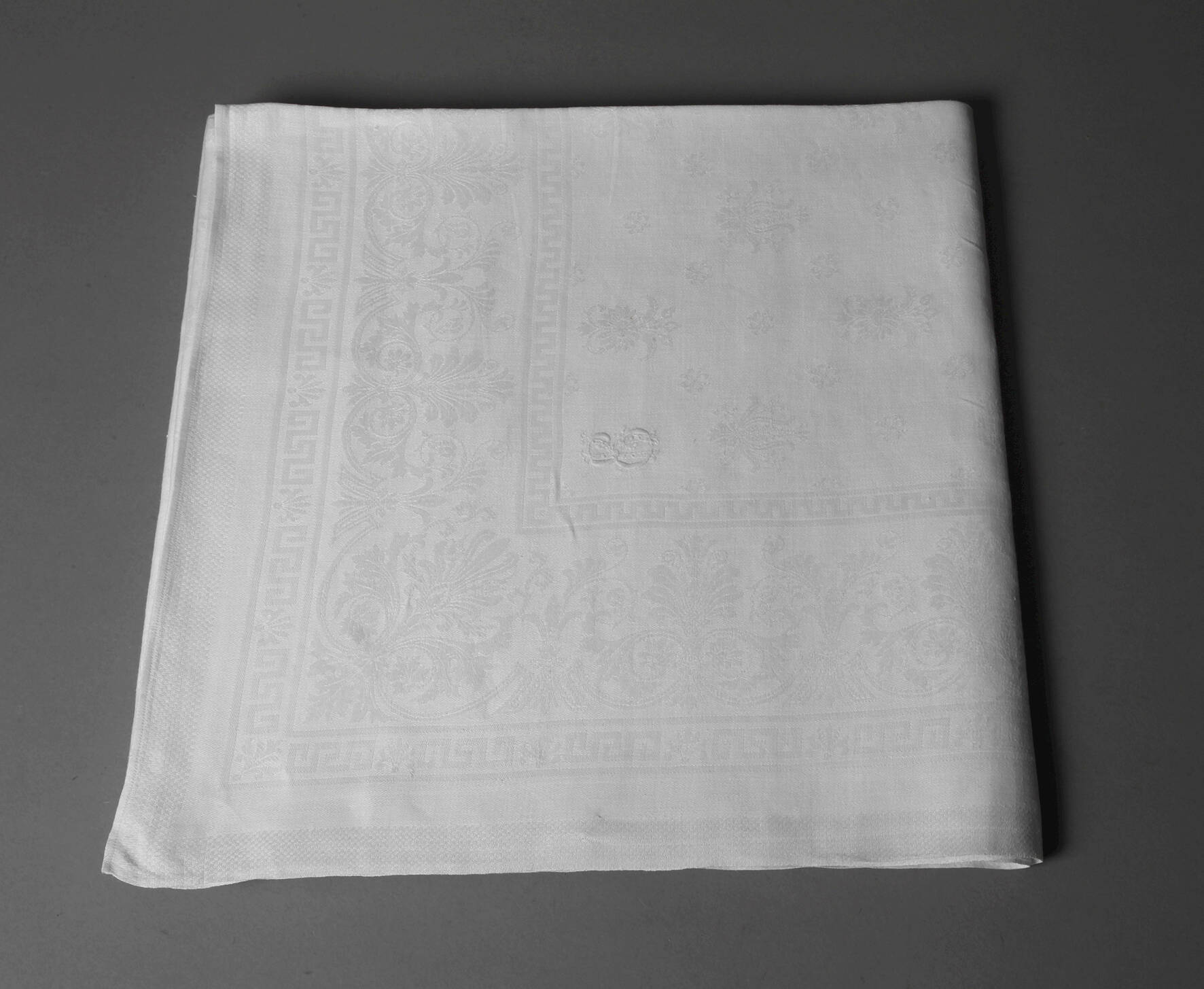 Tafeltuch Historismus