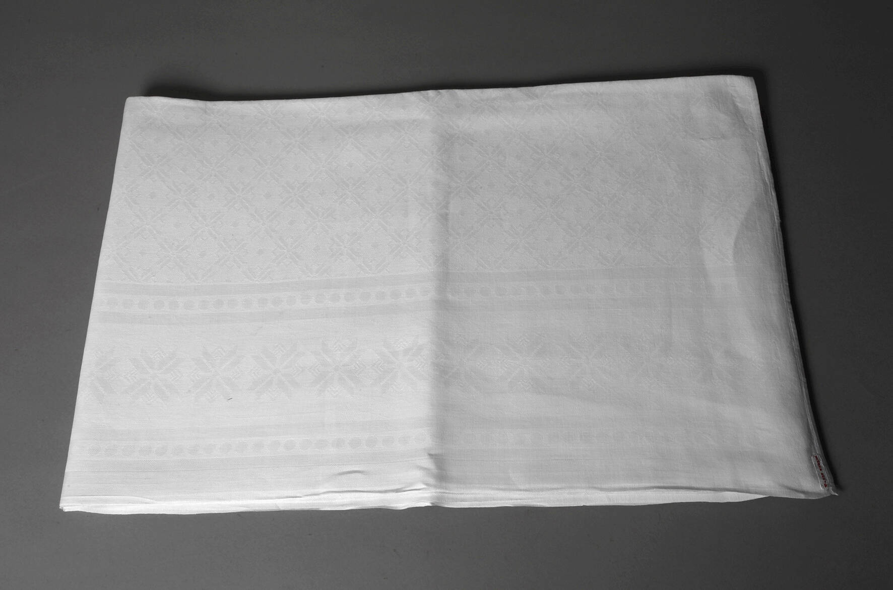 Tafeltuch aus Adelsbesitz