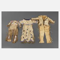 Drei Indianerkostüme111