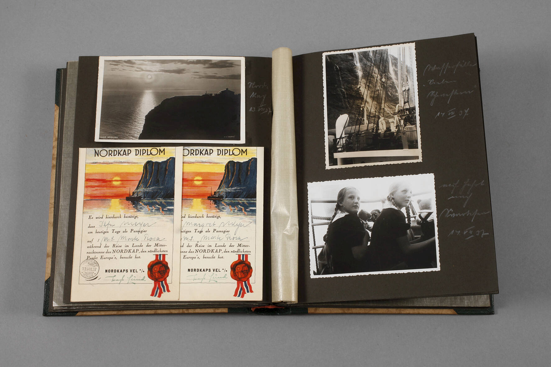 Fotoalbum über eine Nordkap-Reise 1937
