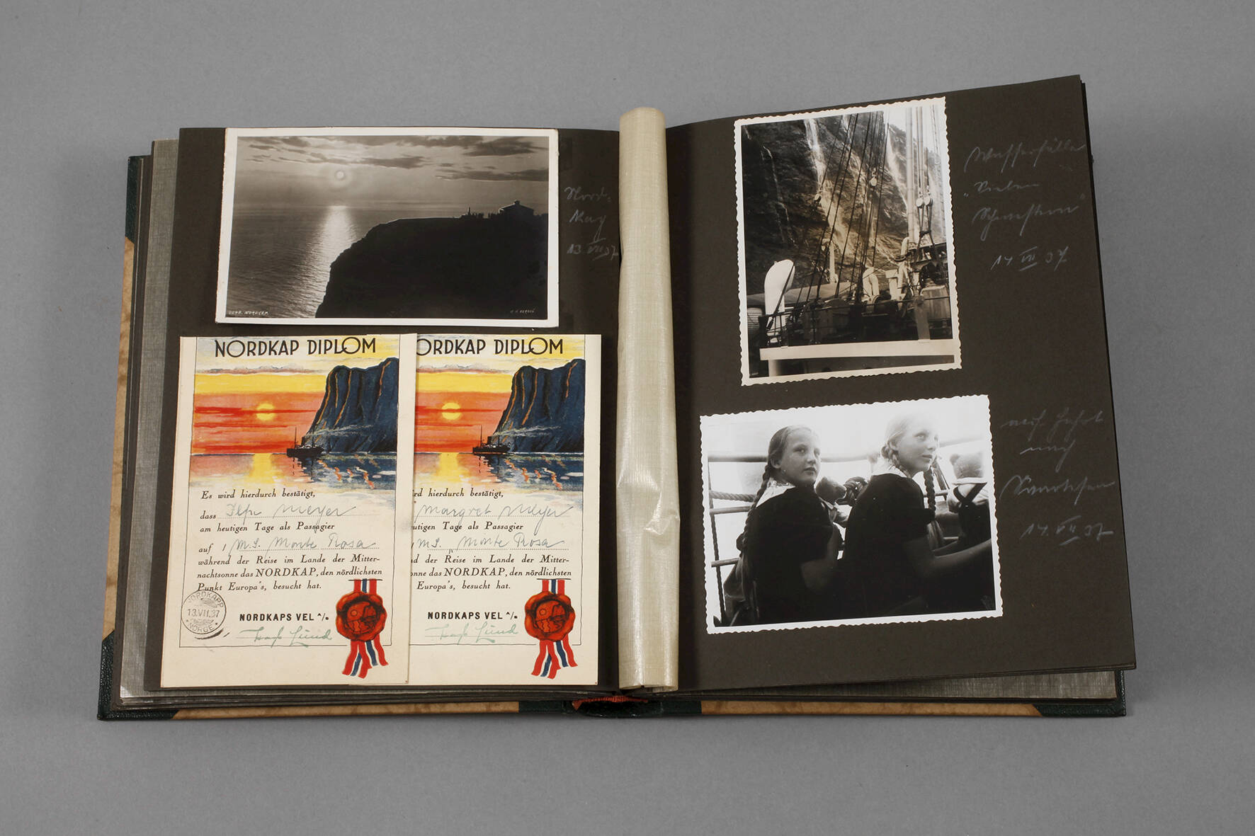 Fotoalbum über eine Nordkap-Reise 1937