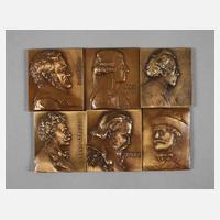 Sechs Bronzeplaketten berühmter Komponisten111
