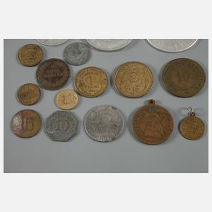 Konvolut Wert- und Pfandmarken