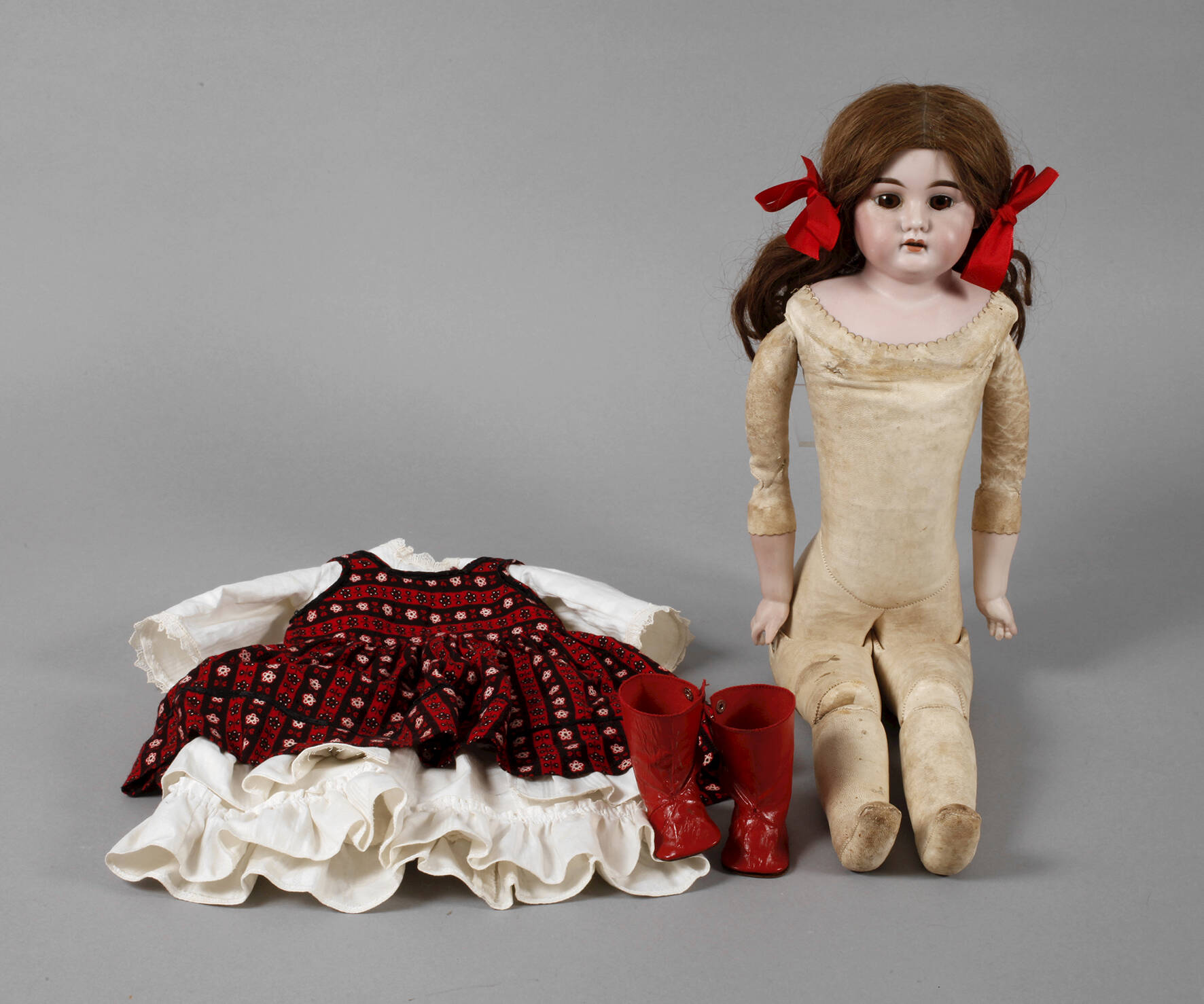 Armand Marseille große Porzellankopfpuppe