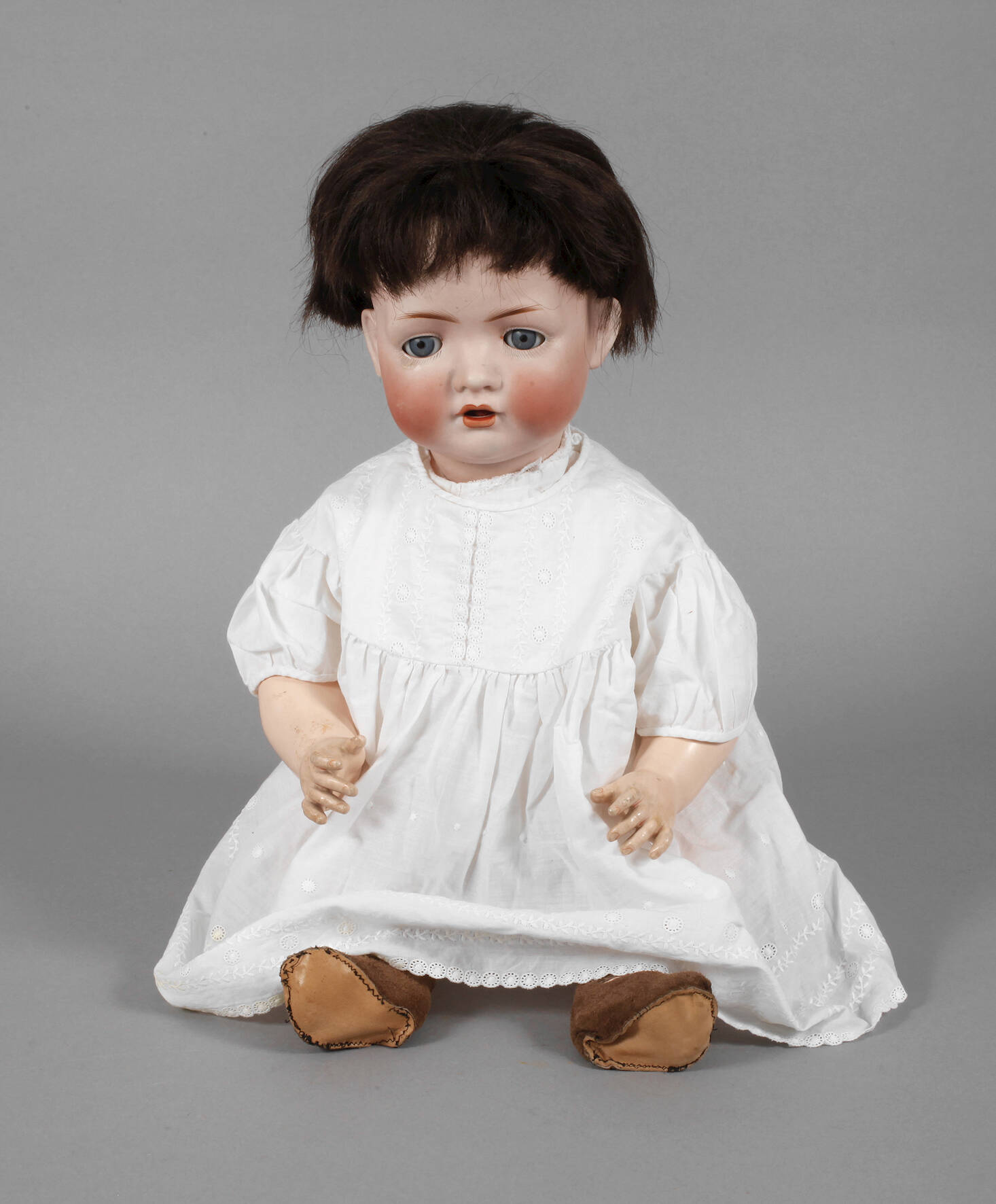 Baehr & Proeschild Porzellankopfpuppe