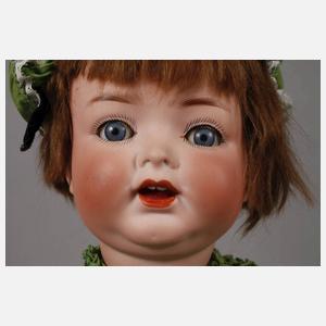 Ernst Heubach große Porzellankopfpuppe mit Fächer