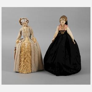 Zwei Teepuppen als Modepuppen