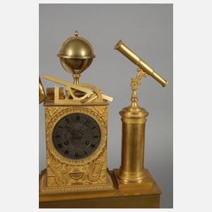 Bronzependule Allegorie auf die Astronomie