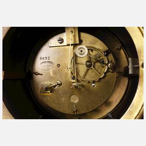 Kaminuhr Historismus