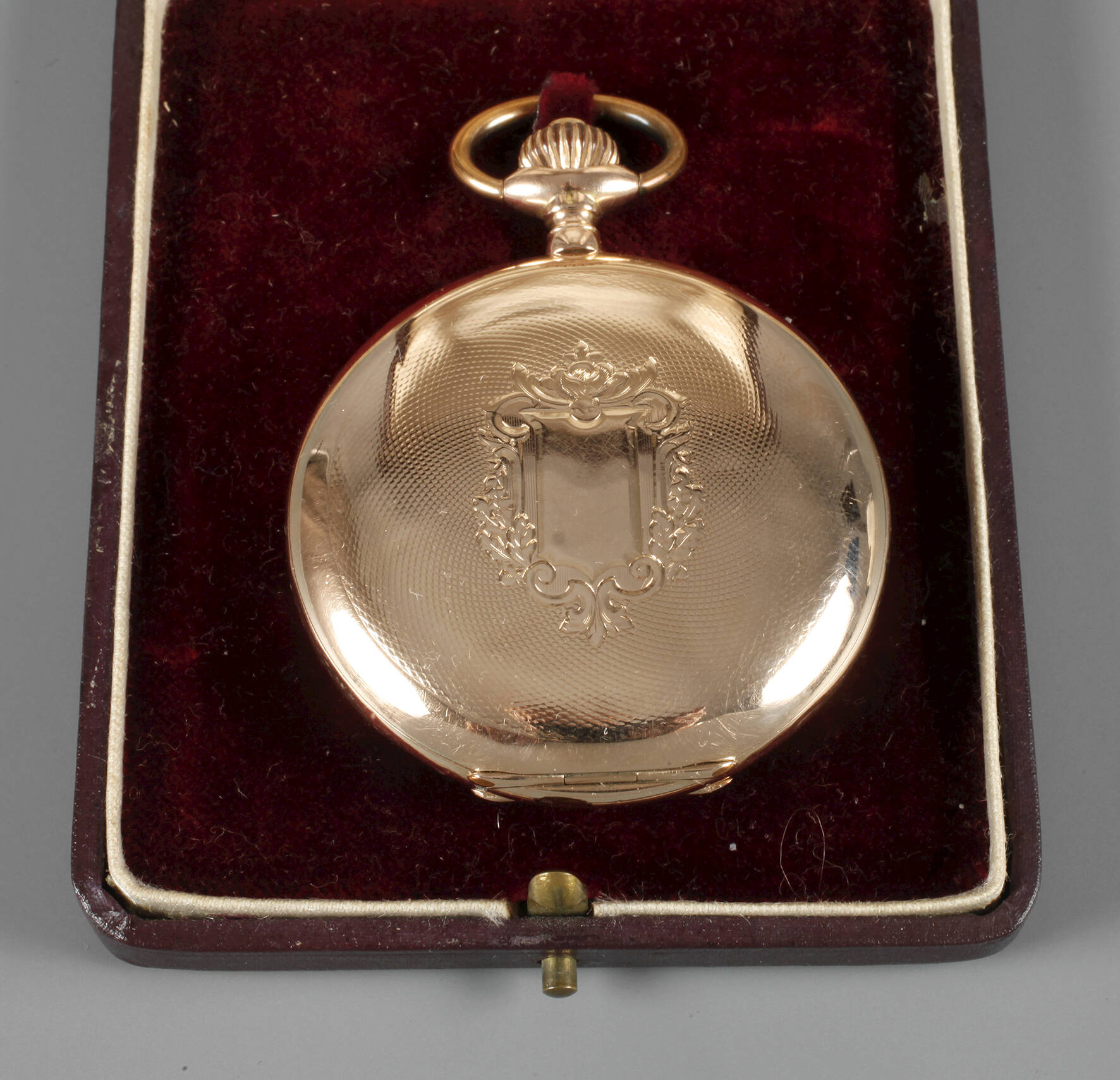 Goldsavonnette Union Horlogere