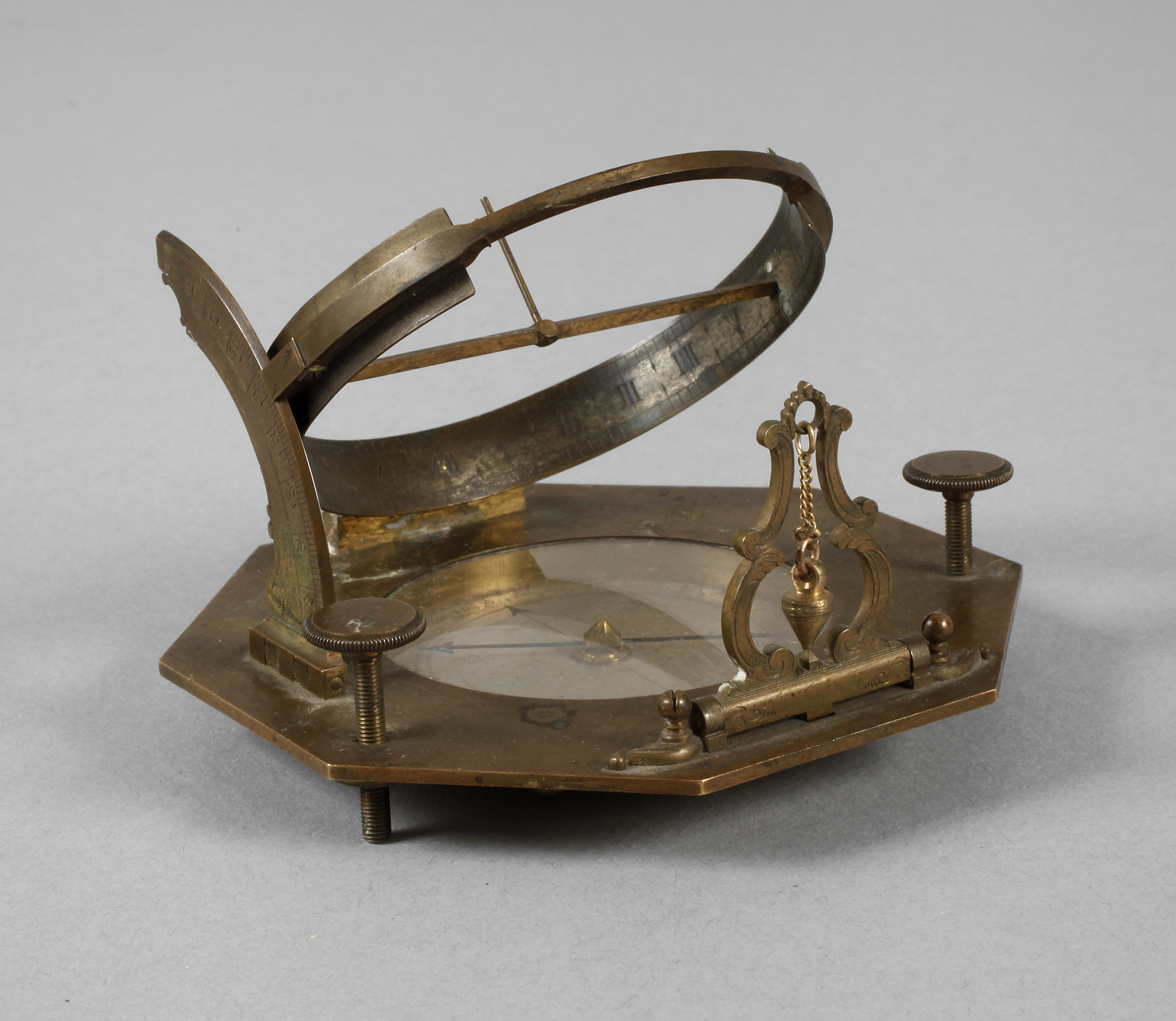 Äquatorial Sonnenuhr 