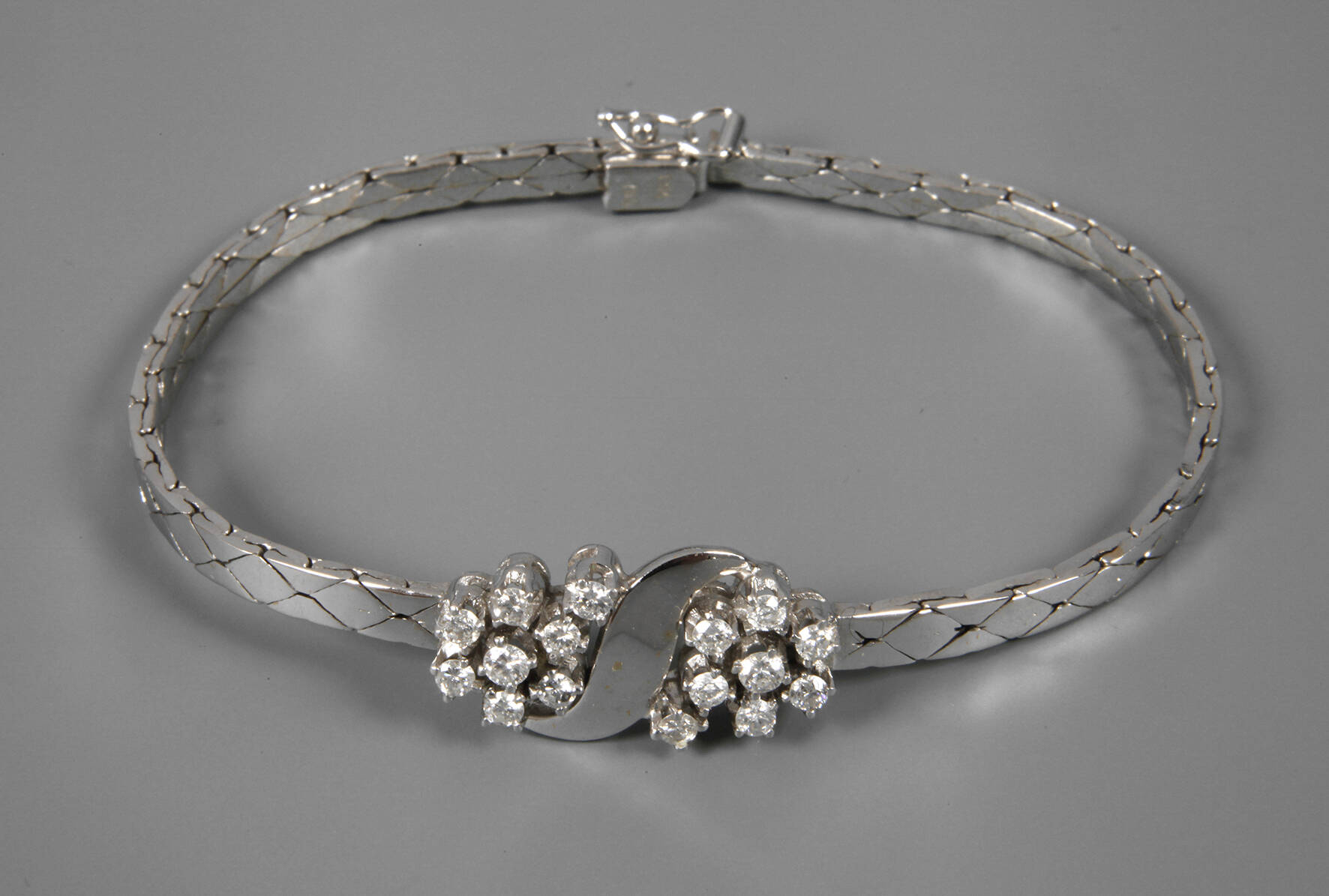 Armband mit Brillanten
