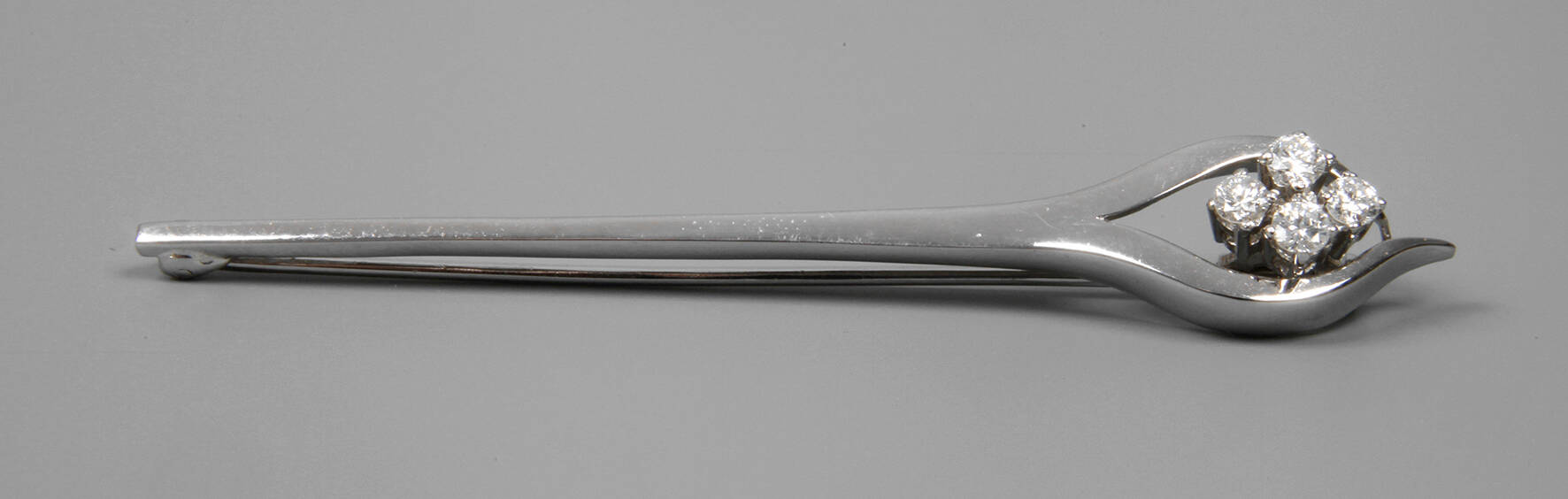 Brosche mit Brillanten