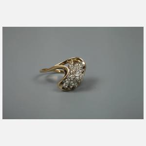 Damenring mit Brillanten