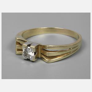 Damenring mit Brillant