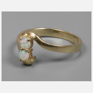 Damenring mit Edelopalen