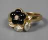 Damenring mit Brillanten und Onyx