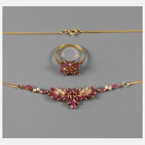Schmuckset mit Rubinen