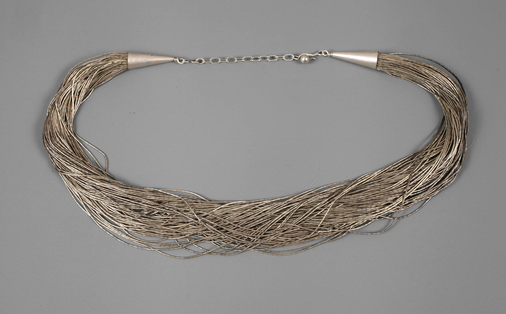 Mehrreihige Silberkette