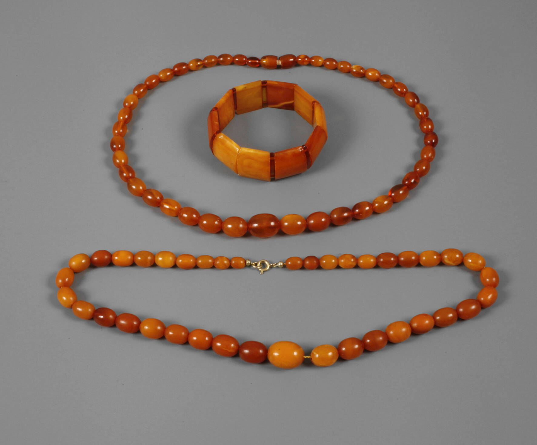 Konvolut Bernsteinschmuck