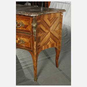 Feine Kommode Louis XV.