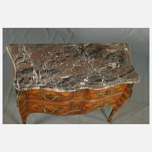 Feine Kommode Louis XV.