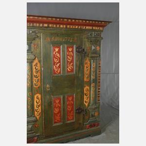 Bauernschrank Barock