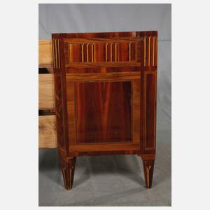 Klassizistische Kommode