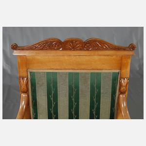 Paar Armlehnsessel mit Delphinen