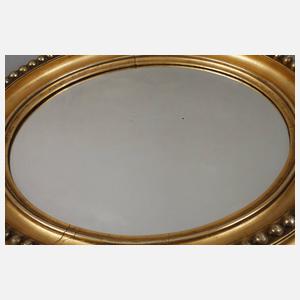 Ovaler Wandspiegel