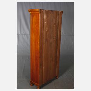 Kleiner Bücherschrank