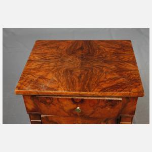 Biedermeier-Nachtschrank