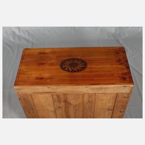 Feine Biedermeierkommode