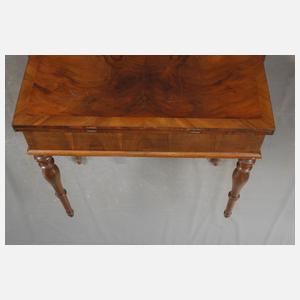 Spieltisch aus königlichem Besitz