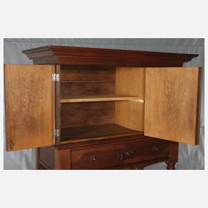 Stollenschrank Historismus