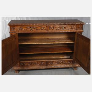 Anrichte Historismus