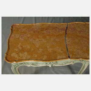 Couchtisch im Barockstil