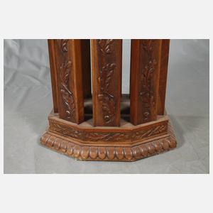 Großes Säulenpostament