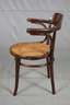 Thonet Armlehnstuhl